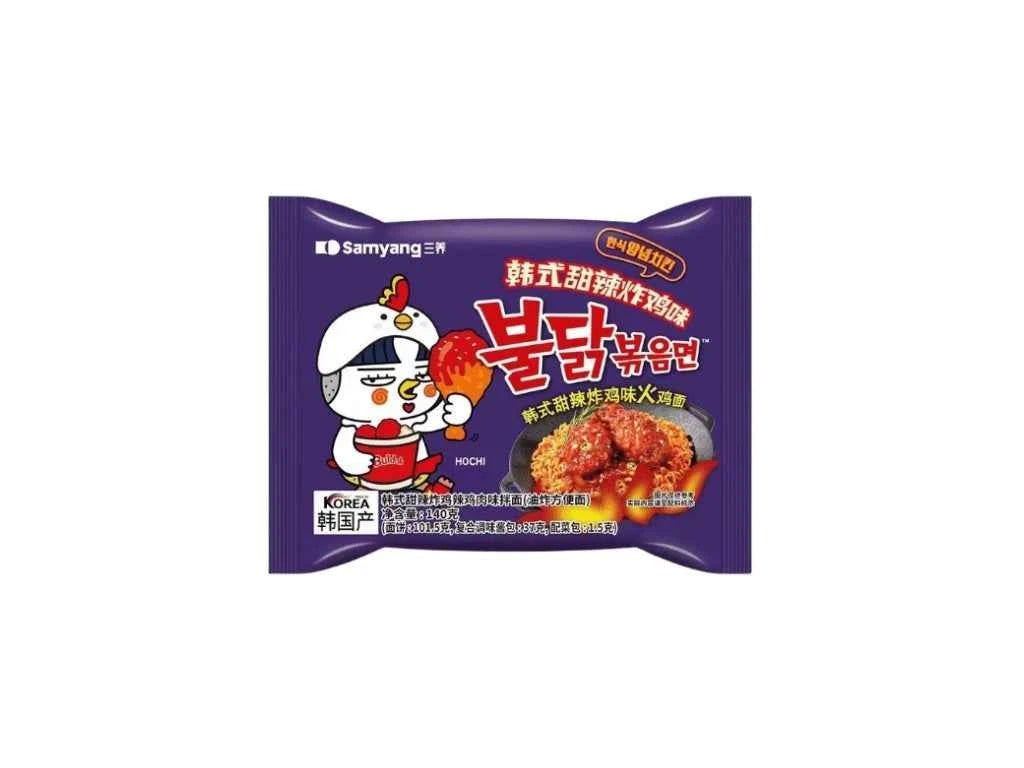 Buldak Koreai Édes és Csípős Sült Csirke Ízesítésű Tészta, 140G (SamYang)